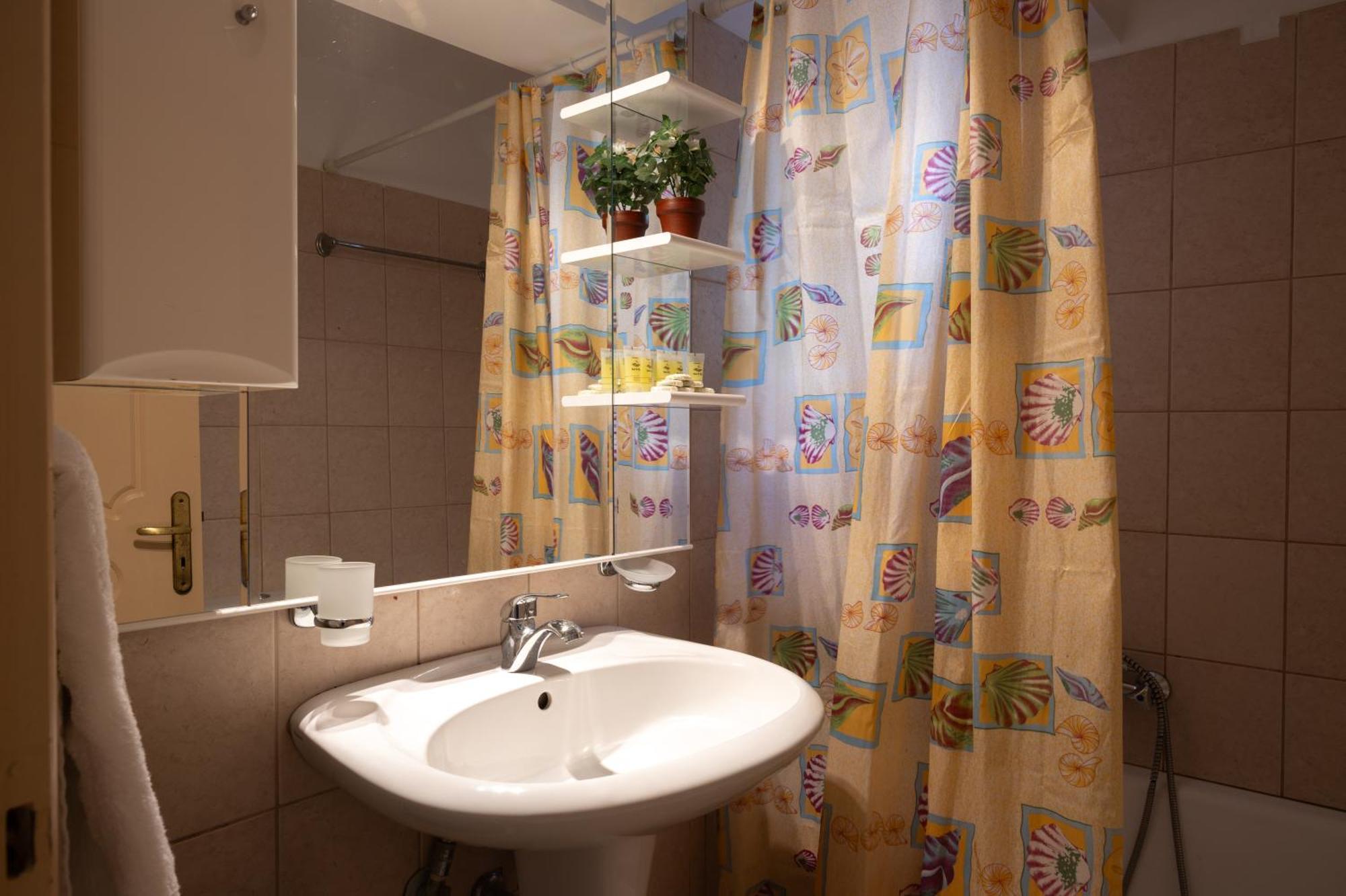 Pavlos Apartments Argostoli  Bagian luar foto